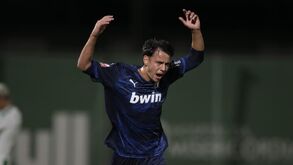 Pedro Santos marca e assiste no seu 50.º jogo na Liga Betclic