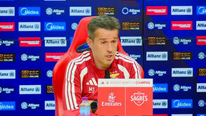 Marco Silva e os 'timings' do CD: «Se marcam jogos para meio da semana, era importante que houvesse uma decisão...»