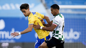 Peixinho em ação contra o Moreirense