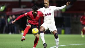 Schutte a representar o Penafiel