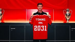 Samuel Dahl renova até 2031