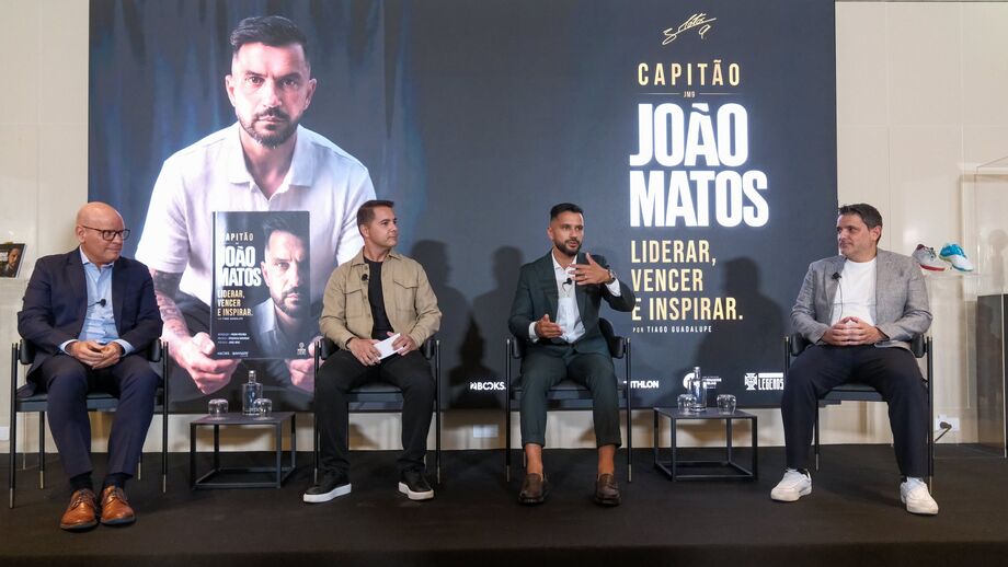 Cidade do Futebol acolheu a apresentão do livro "Capitão João Matos: Liderar, Vencer e Inspirar"