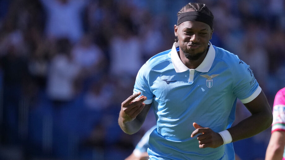 Nuno Tavares a festejar golo frente ao Monza
