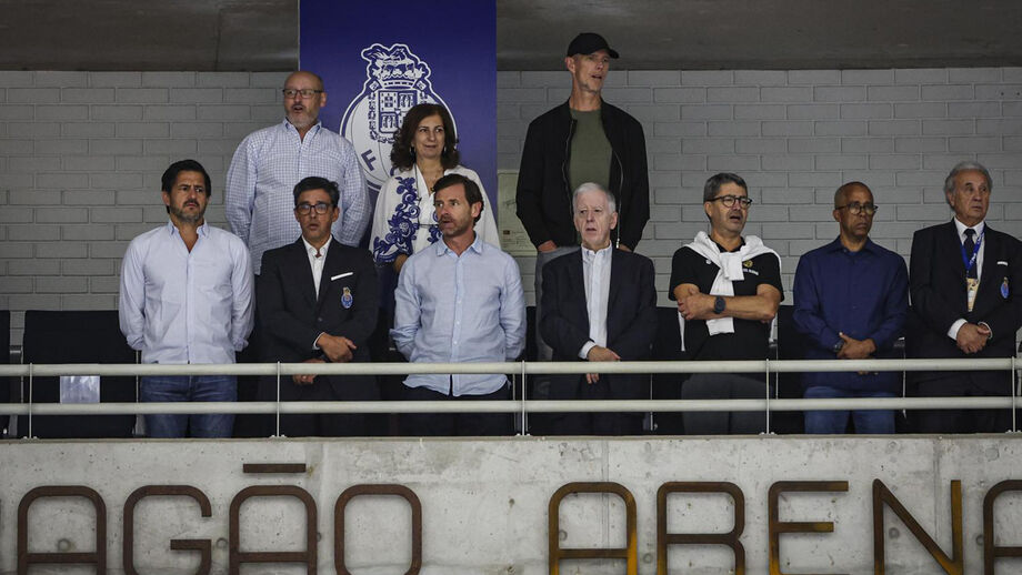 André Villas-Boas vibrou com triunfo do FC Porto sobre o Benfica em basquetebol