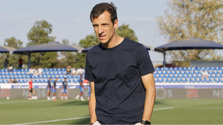Sérgio Ferreira substituiu Custódio Castro no comando técnico do Alverca