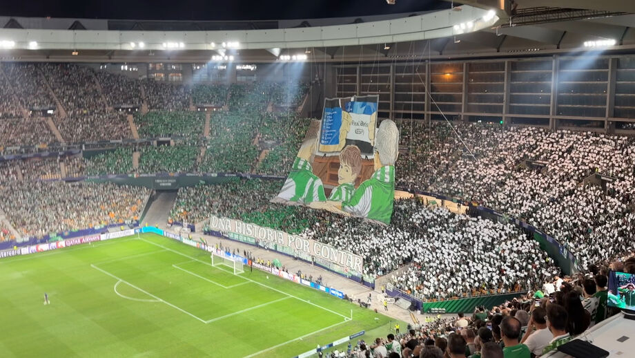 Imagens captadas por André Monteiro, enviado especial Record a Sevilha