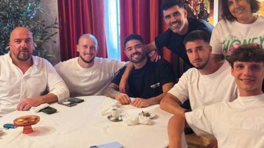 Bruno Tabata reencontra quarteto leonino em jantar
