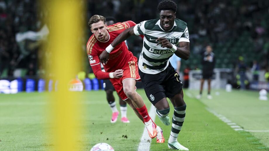 Issa Doumbia em ação frente ao LASK Linz