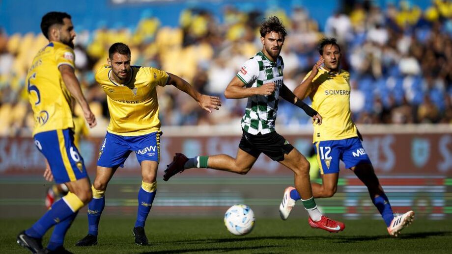 Estoril perde com o Moreirense