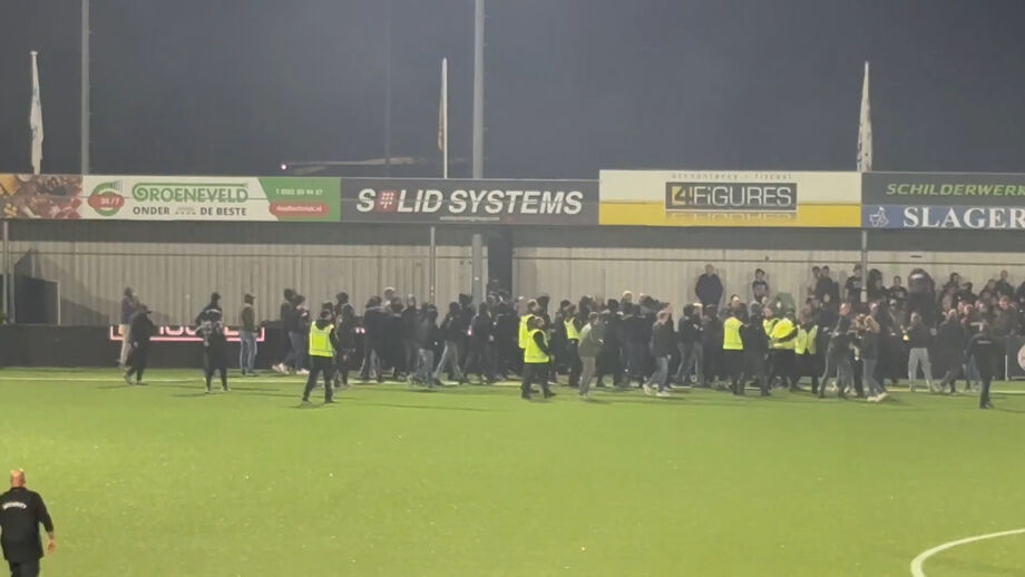 Encontro diante dos Kozakken Boys ficou marcado por confrontos após o apito final