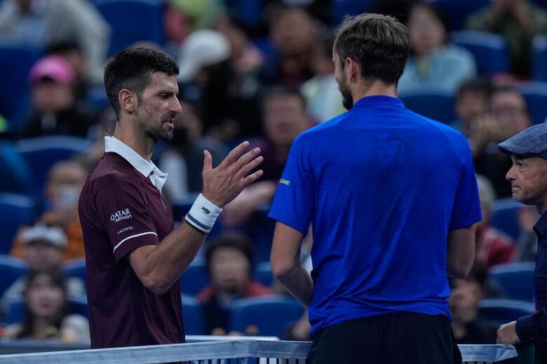 Novak Djokovic e Daniil Medvedev